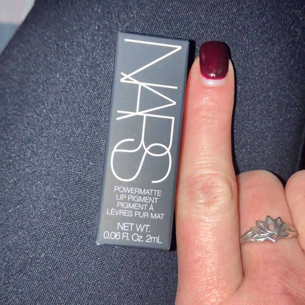 Brand new! Mini NARS lipstick - Picture 2 of 3